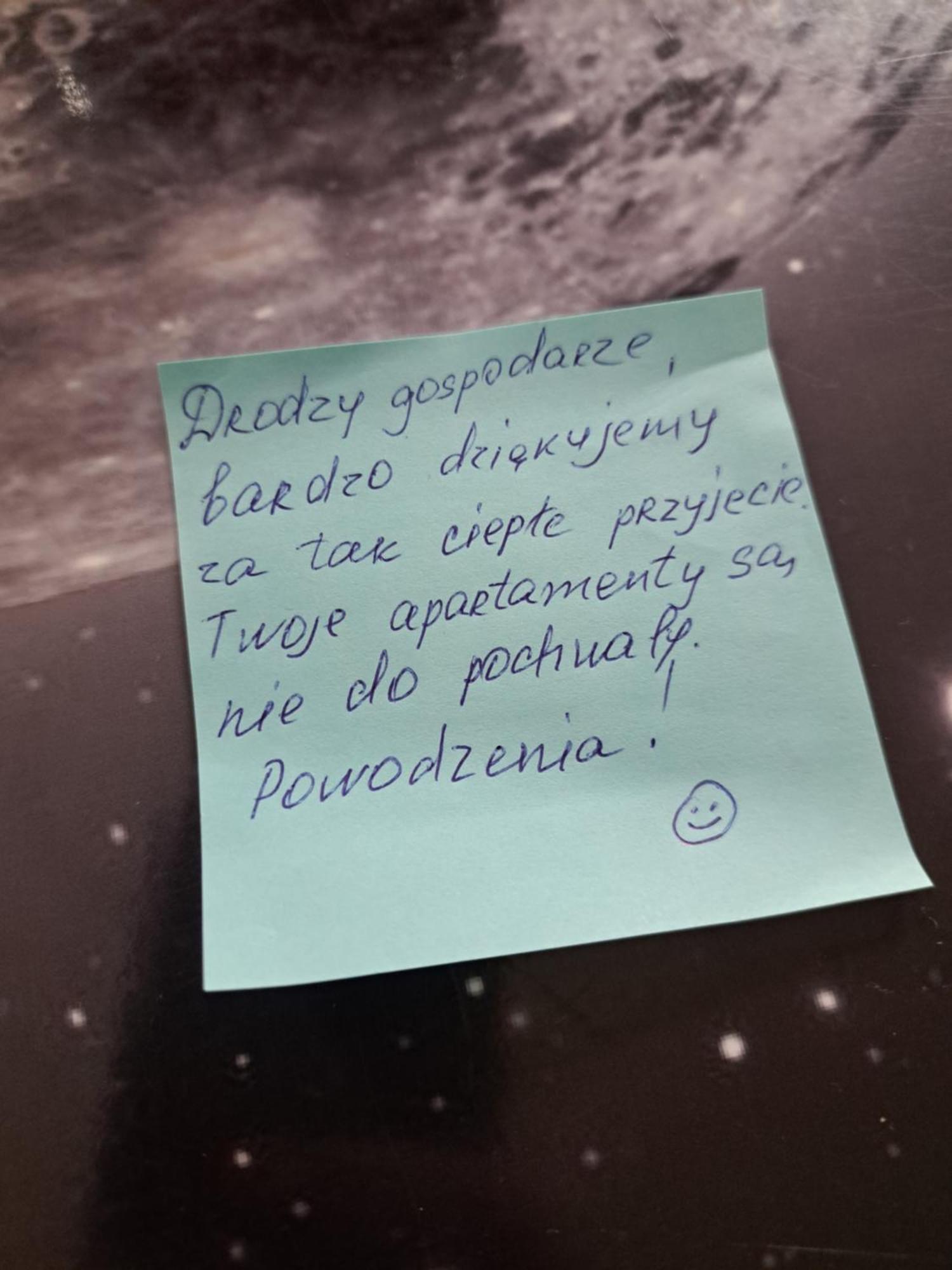 Gryfny Grubiorz Lejlighed Katowice Eksteriør billede